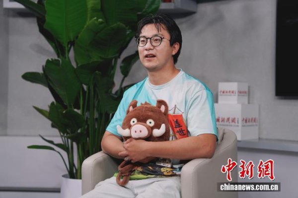 日斗优配 站在12亿票房身后，那个未被记住的名字